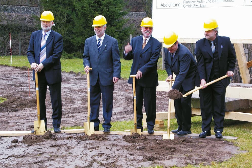 2005: Neubau Gebäude GFE